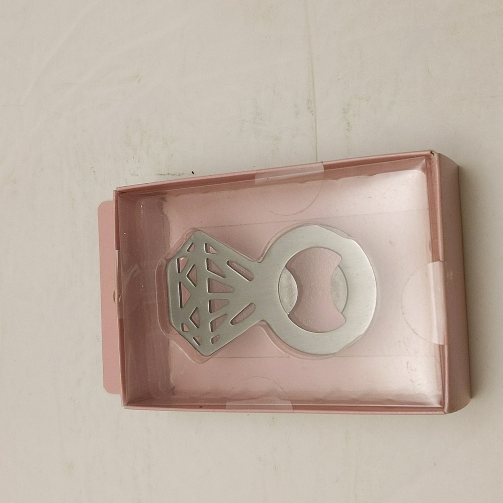 🧨🧨Wedding Ring Bottle Opener 🆕